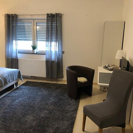 Pension Am Roemerhof Munzenberg Luaran gambar